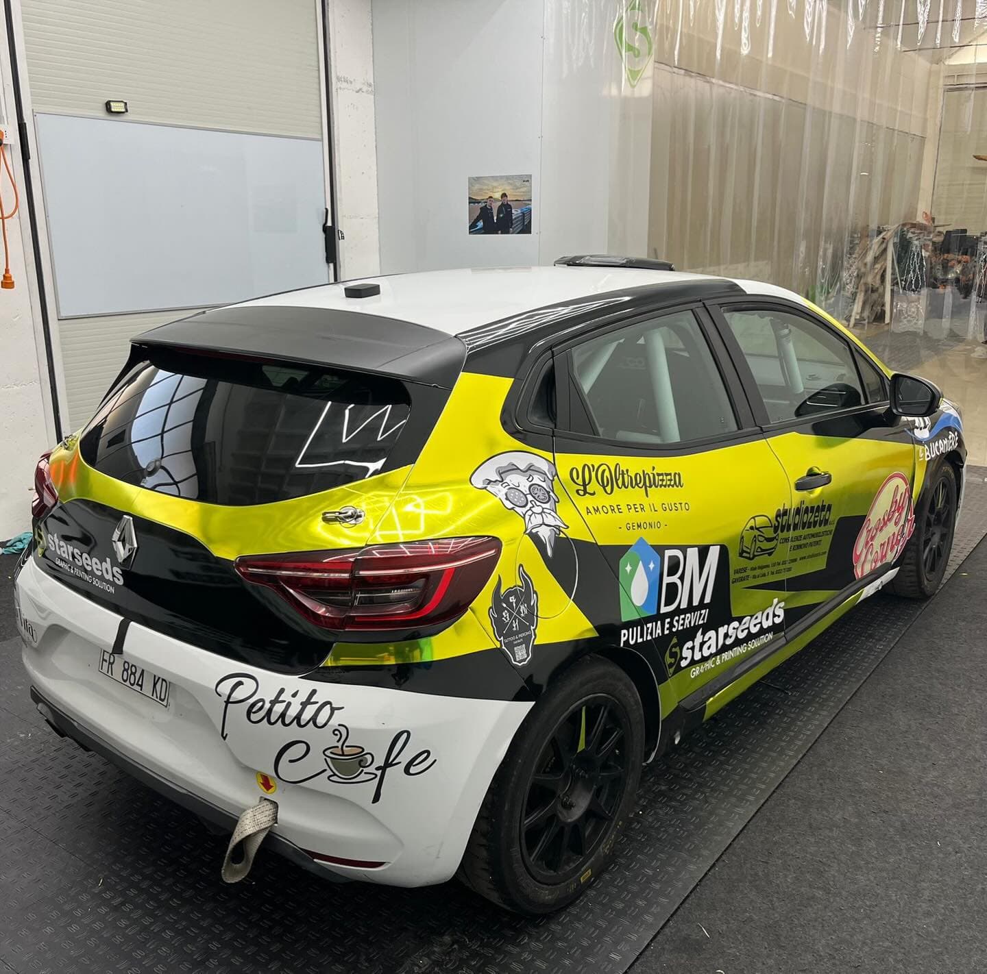 Wrapping macchine rally